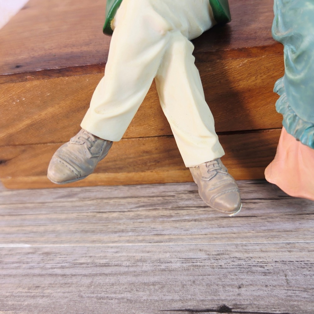 Victorian Shelf Sitter Figurines Resin Man Reading Woman Tea Set 2 Vintage Style - Picture 3 of 10
